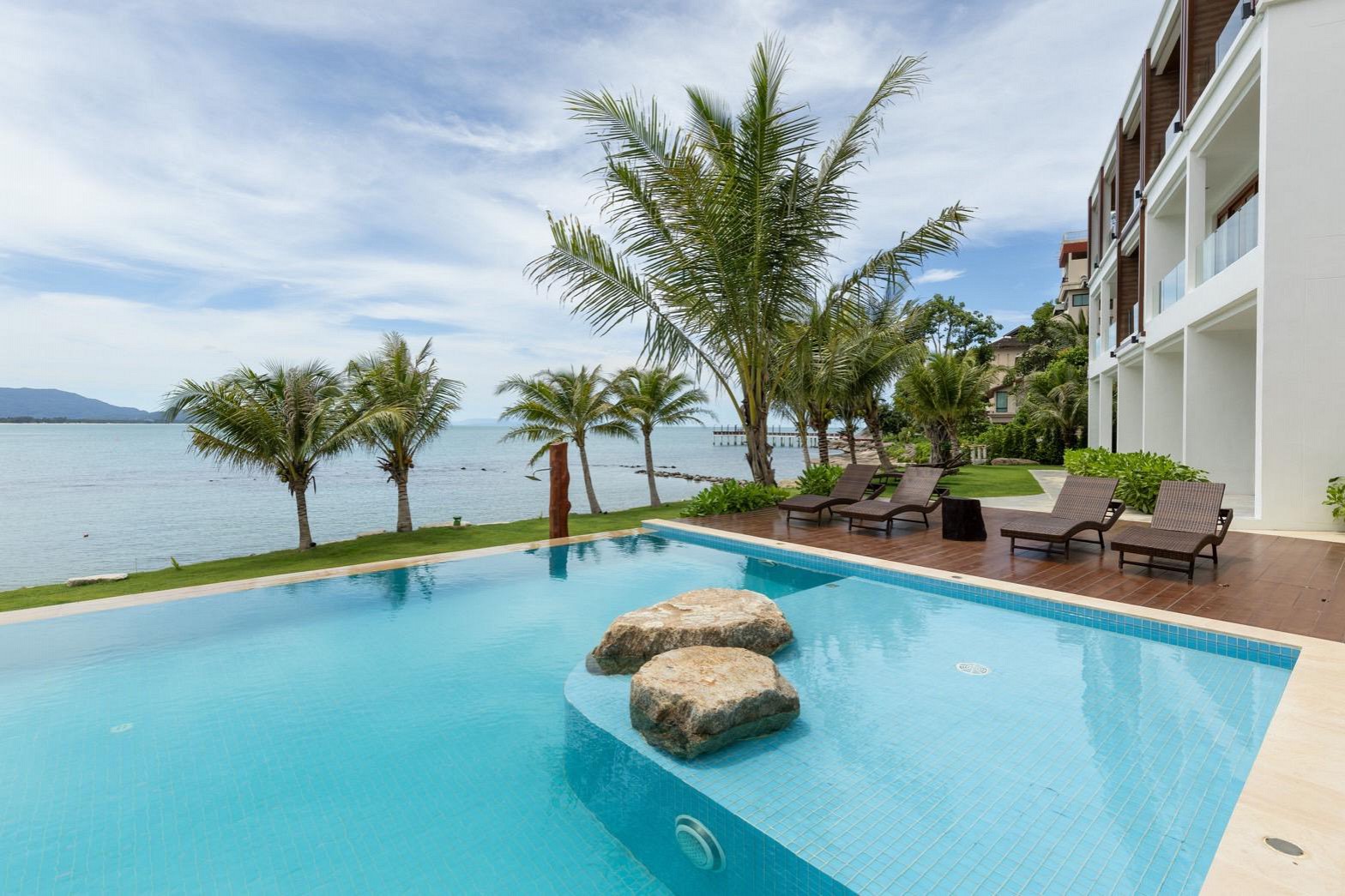 X-Sea Khanom Harbor Bay Resort