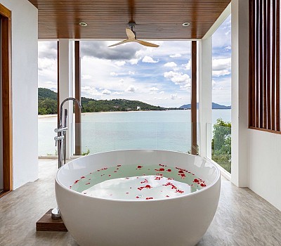 Suit Seaview Room 