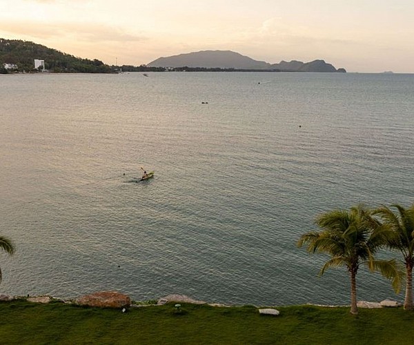 Superior Seaview Room