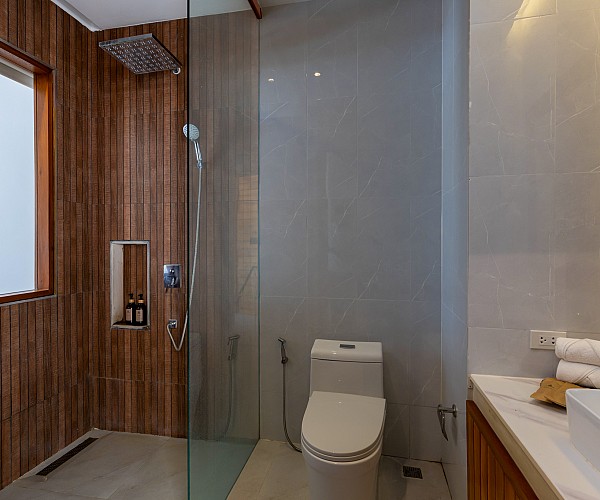 Superior Seaview Room
