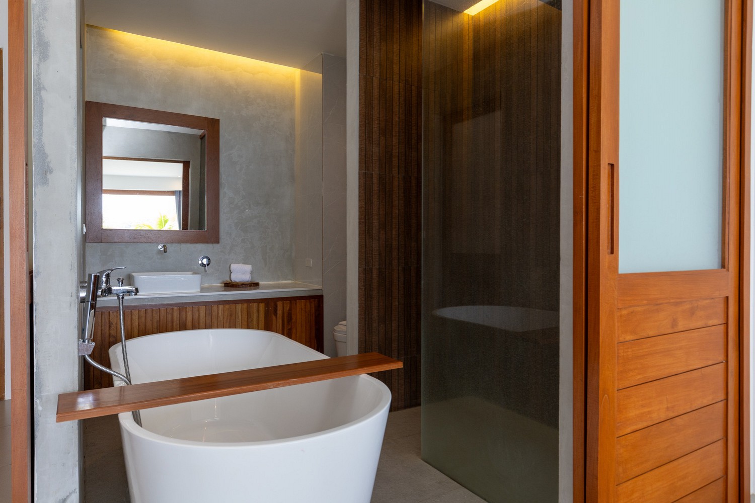Superior Seaview Bathtub Room